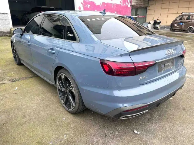 Audi A4L — Фото автомобиля 8