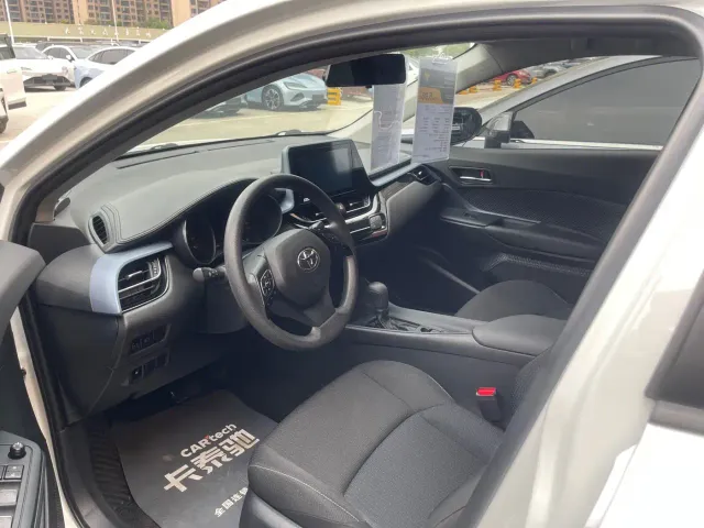 Toyota IZOA — Фото автомобиля 8