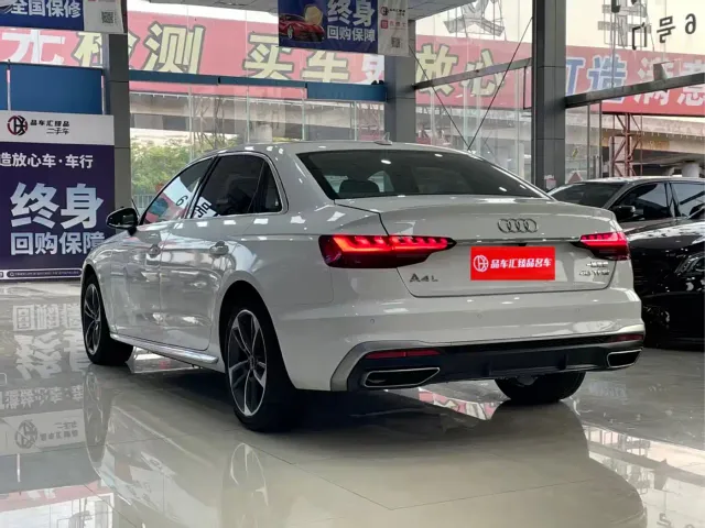 Audi A4L — Фото автомобиля 8