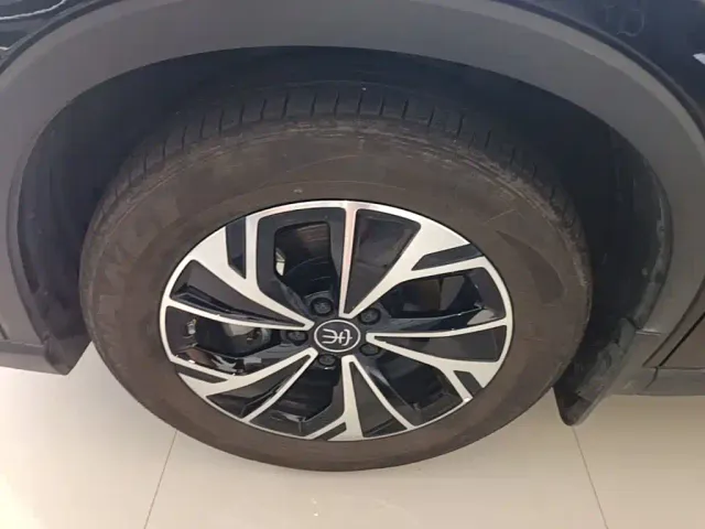 BYD Song Pro — Фото автомобиля 22