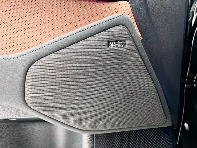 Lexus GX — Фото автомобиля 24