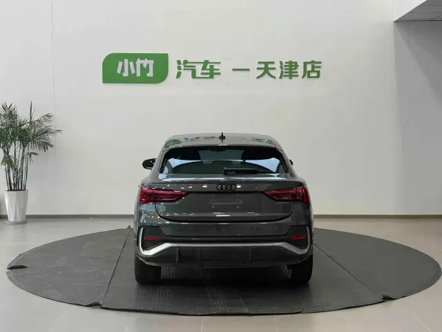 Audi Q3 Sportback — Фото автомобиля 5