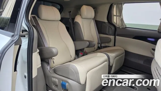 Kia Carnival 4th Gen — Фото автомобиля 17