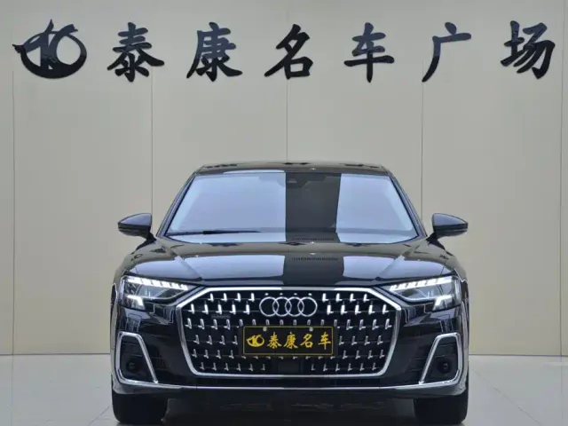 Audi A8 — Фото автомобиля 2