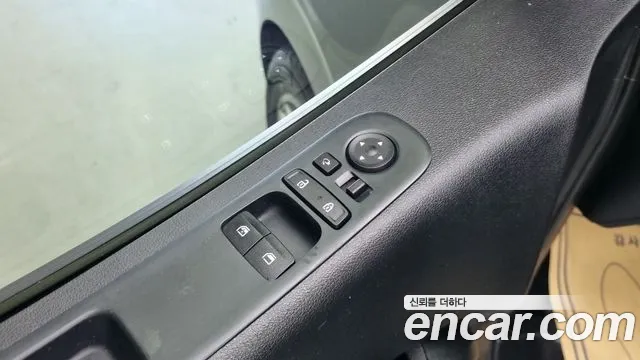Hyundai Staria — Фото автомобиля 15