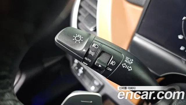 Kia Seltos New — Фото автомобиля 25