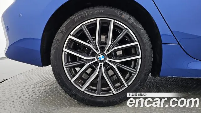 BMW 2-Series — Фото автомобиля 4