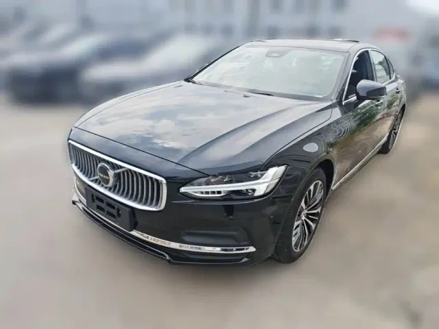 Фотография автомобиля — Volvo S90