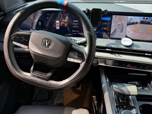 Changan CS75 Plus — Фото автомобиля 7