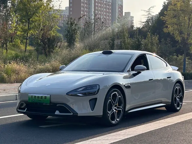 Фотография автомобиля — Xiaomi SU7