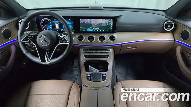 Mercedes-Benz E-Class — Фото автомобиля 6