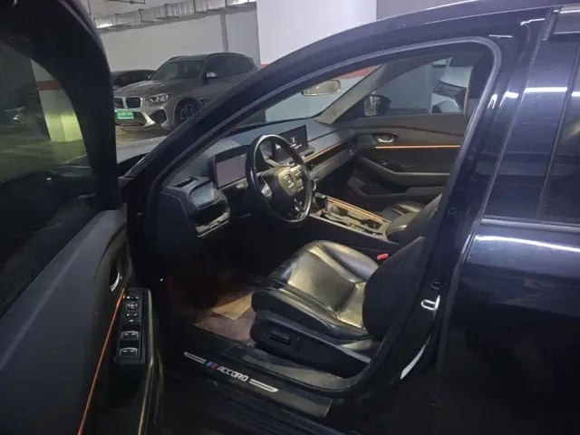 Honda Accord — Фото автомобиля 18