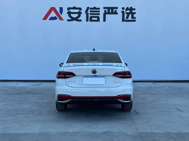 Volkswagen Lavida — Фото автомобиля 5