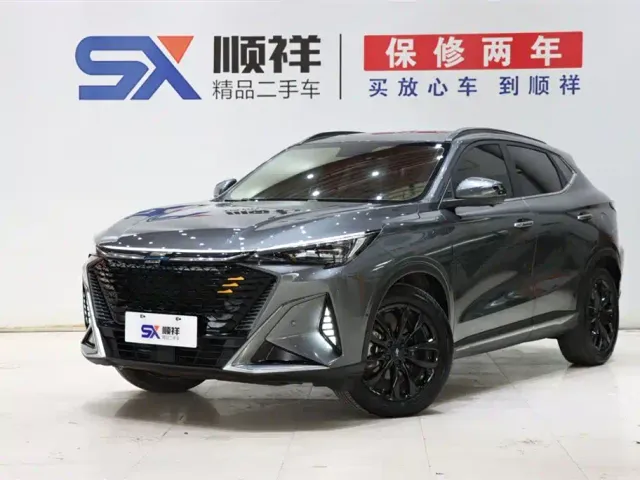 Фотография автомобиля — Changan X5 Plus