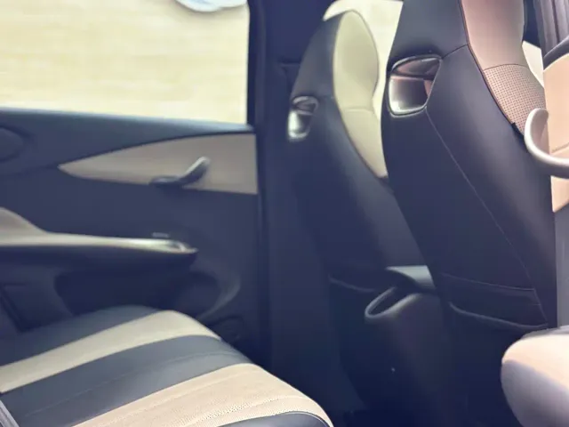 BYD Dolphin — Фото автомобиля 5