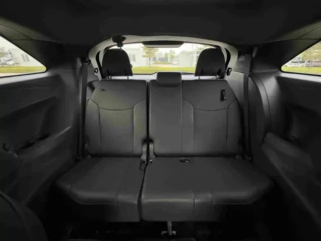 Toyota Granvia — Фото автомобиля 16
