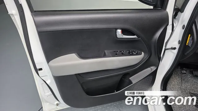 Kia RAY Новый Kia Ray Signature — Фото автомобиля 23