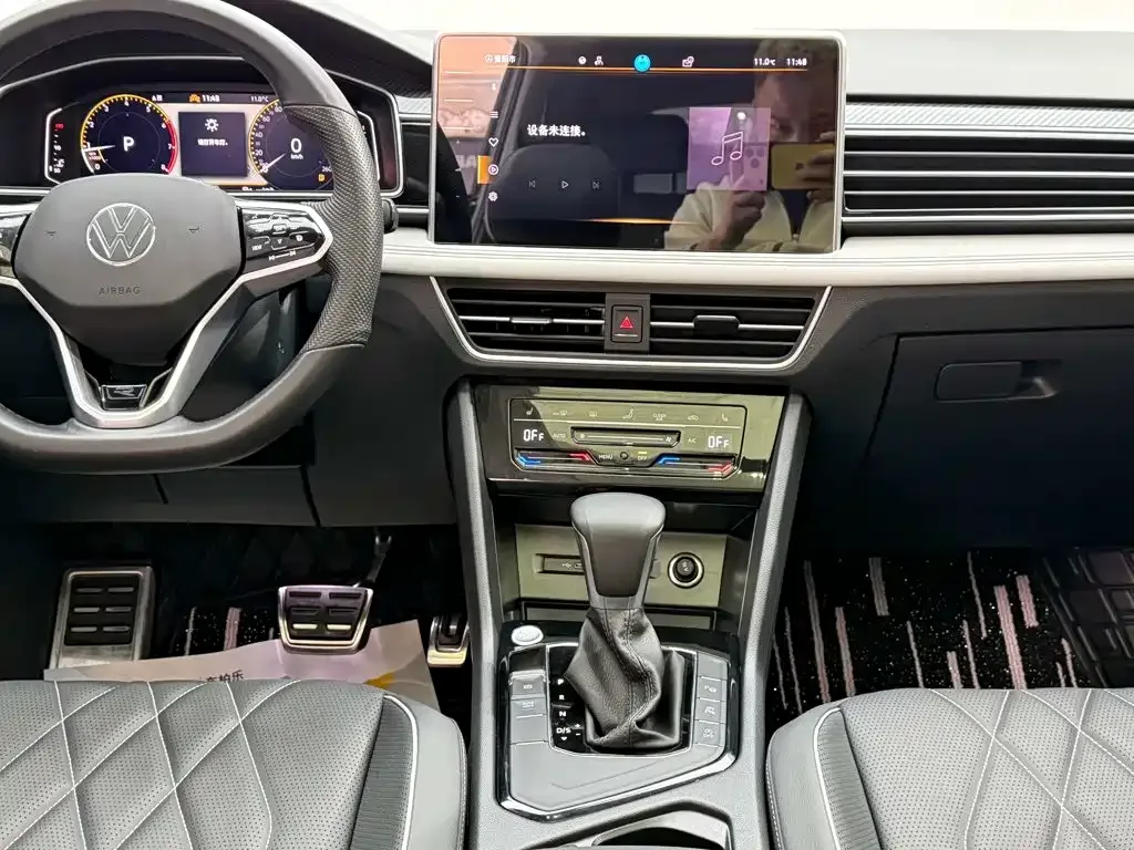 Volkswagen Tiguan L 2024 330TSI Automatic 2WD R-Line Premium Enjoyment Edition — Фото автомобиля 25