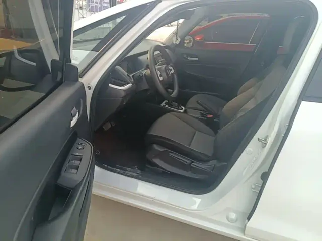 Honda Fit — Фото автомобиля 15