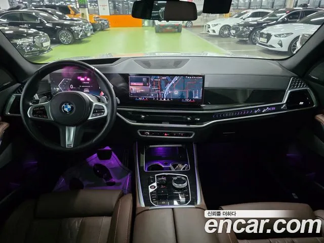 BMW X5 xDrive 40i M Sport — Фото автомобиля 12