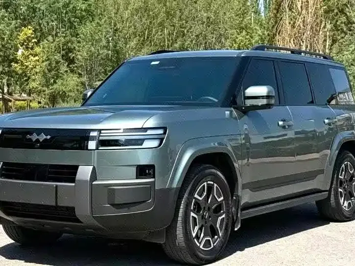 Фотография автомобиля — Fang Cheng Bao Titanium 7