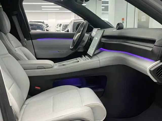 Nio ES6 — Фото автомобиля 7