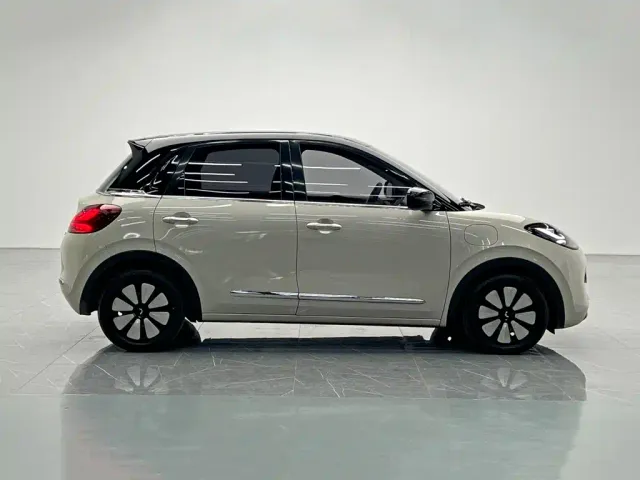 Wuling Bingo — Фото автомобиля 7