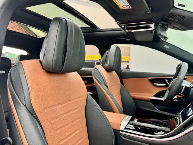 Mercedes-Benz C-Class — Фото автомобиля 16