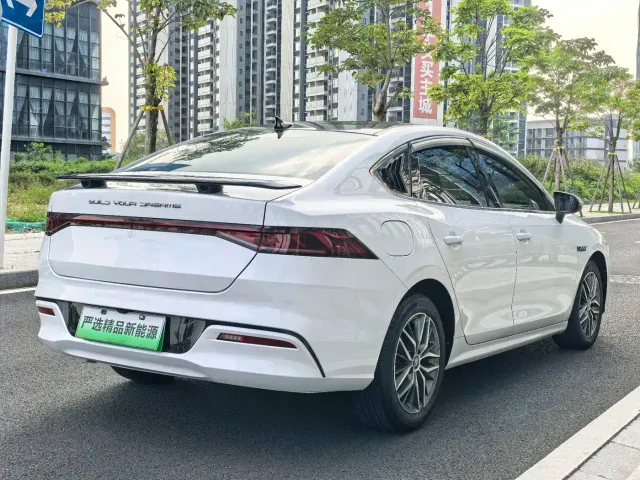 BYD Qin PLUS — Фото автомобиля 7