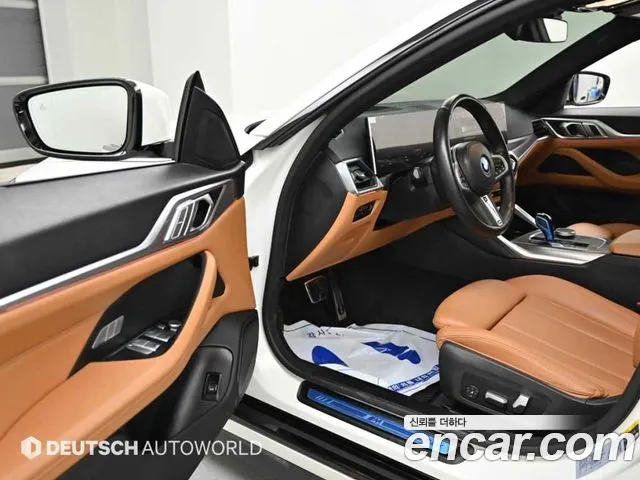 BMW i4 — Фото автомобиля 11
