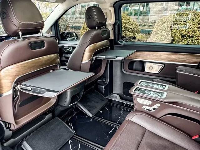 Mercedes-Benz V-Class — Фото автомобиля 10