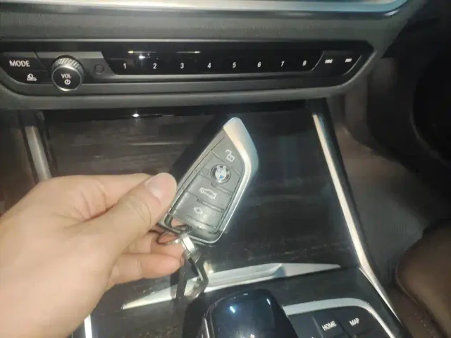 BMW 3 Series — Фото автомобиля 8