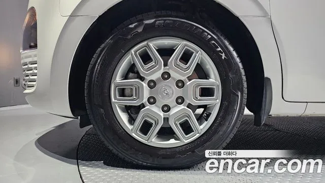Hyundai Staria — Фото автомобиля 5