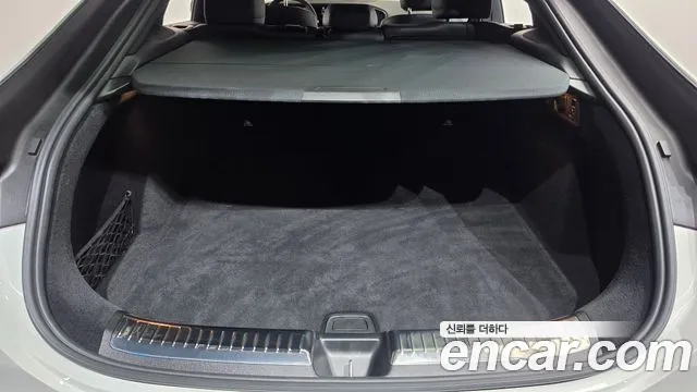 Mercedes-Benz GLE-Class — Фото автомобиля 25
