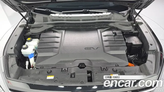 KGM Torres Torres EVX — Фото автомобиля 8