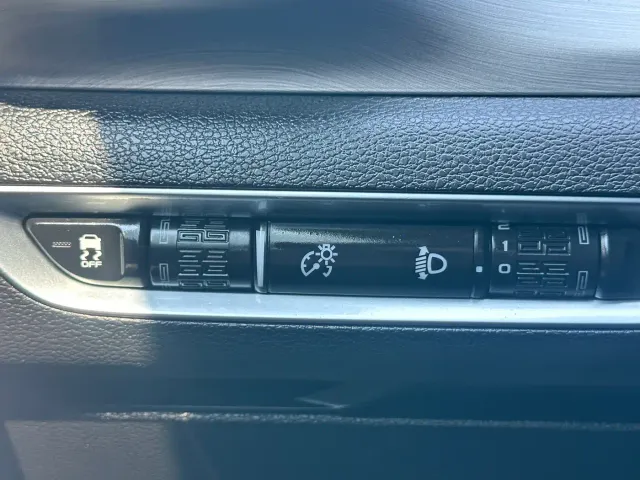 Geely Binyue — Фото автомобиля 29