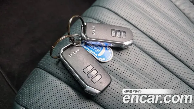 Kia K8 K8 Hybrid — Фото автомобиля 30