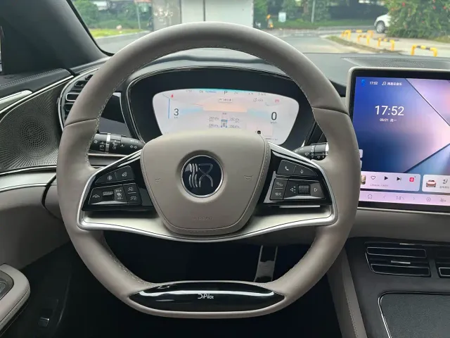 BYD Han — Фото автомобиля 15