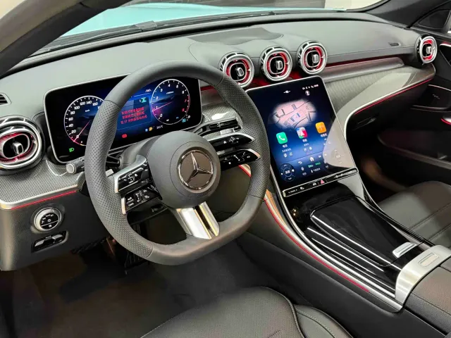 Mercedes-Benz C-Class — Фото автомобиля 12