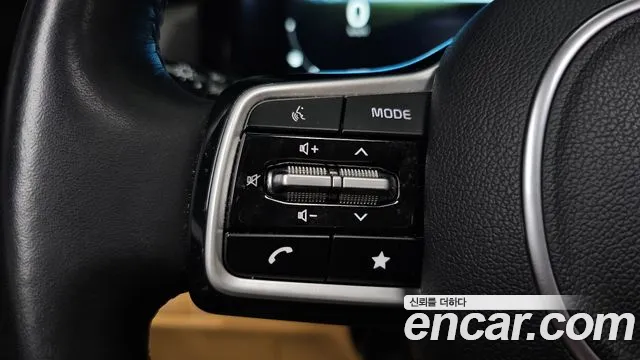 Kia Canival Carnival 4 поколение Бензин 9 мест Signature — Фото автомобиля 27