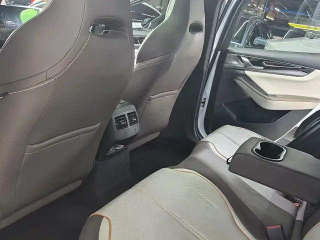 BYD Qin PLUS — Фото автомобиля 9