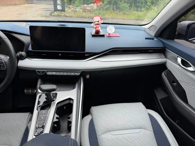 Geely Xingrui — Фото автомобиля 14