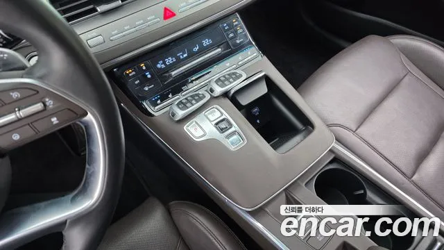 Hyundai Grandeur New — Фото автомобиля 9