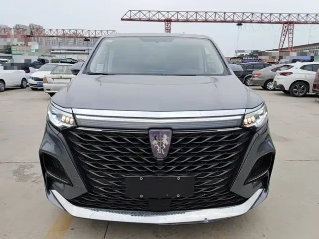 Roewe iMAX8 — Фото автомобиля 2