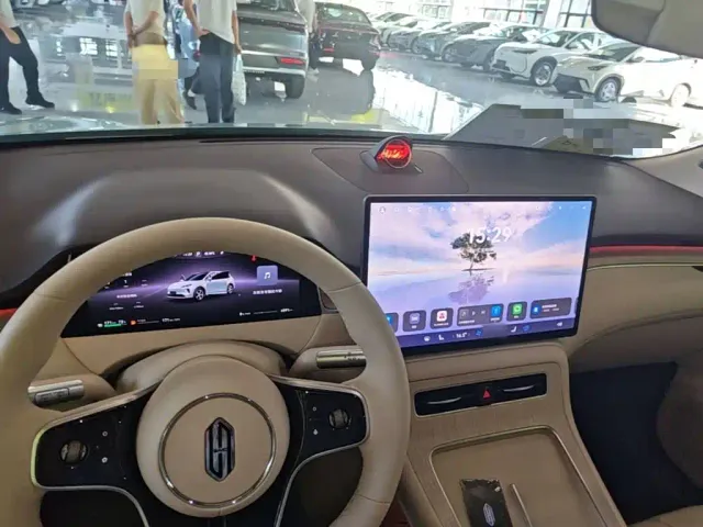 Shangjie SUV — Фото автомобиля 9