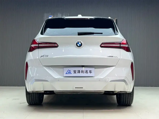 BMW X3 — Фото автомобиля 4