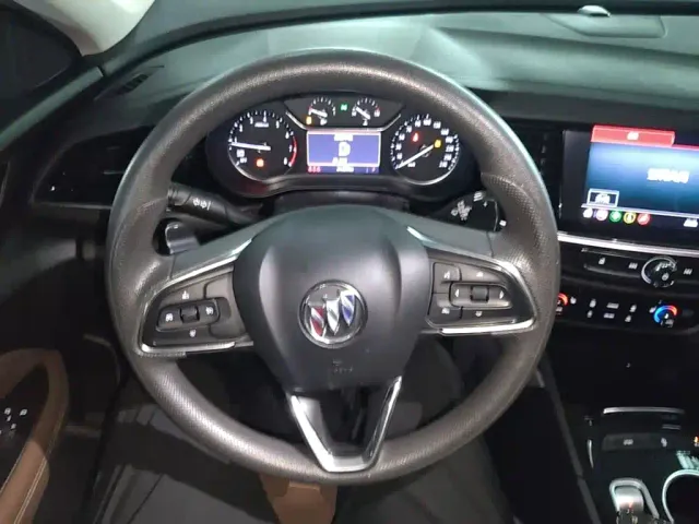 Buick Regal — Фото автомобиля 10