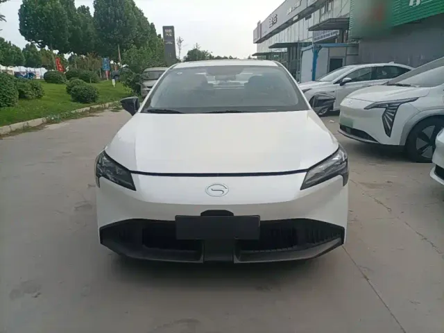 GAC Aion S Plus — Фото автомобиля 2