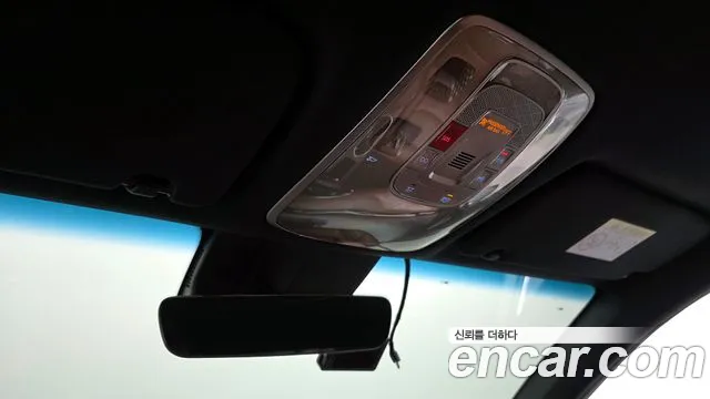 Genesis GV70 — Фото автомобиля 27