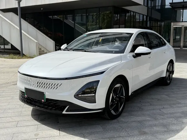 Фотография автомобиля — Wuling Starlight
